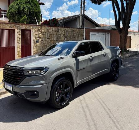 RAM RAMPAGE 2.0 HURRICANE 4 TURBO GASOLINA R/T 4X4 AUTOMÁTICO